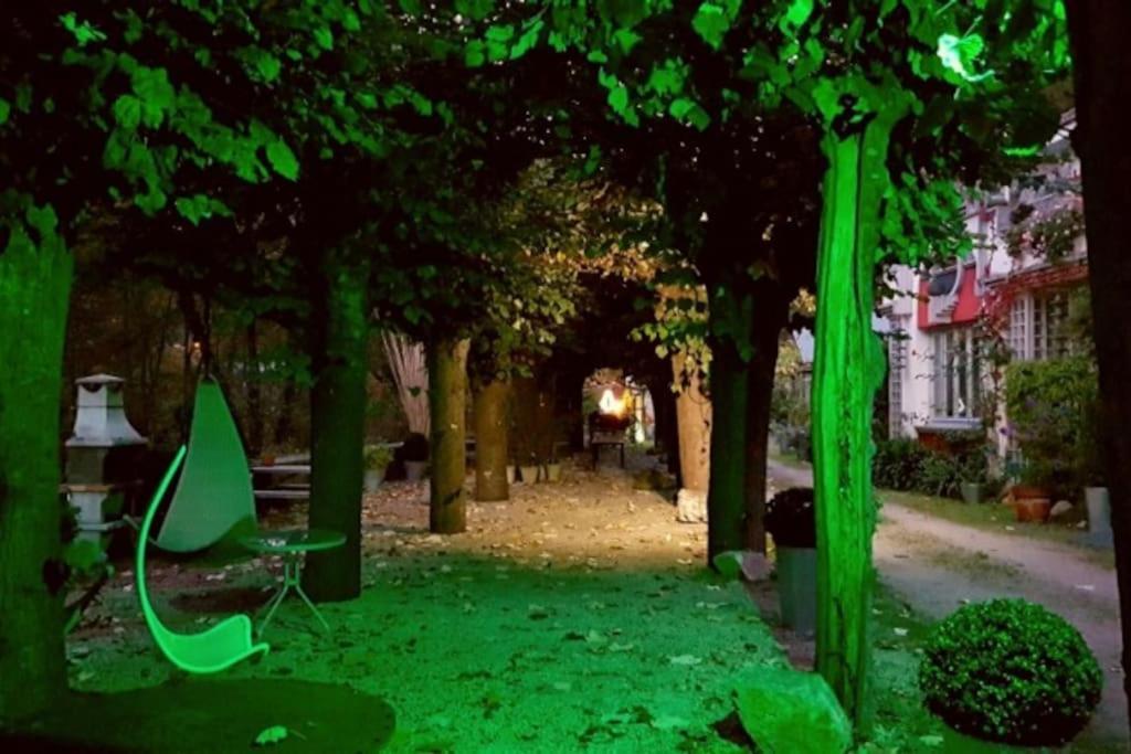 Zentral Club Neutron-Jacuzzi Apartman Belmonte De Miranda Kültér fotó