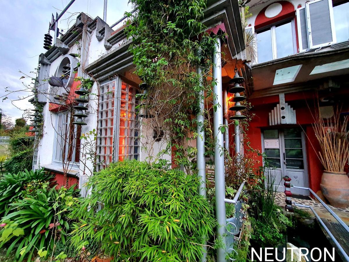 Zentral Club Neutron-Jacuzzi Apartman Belmonte De Miranda Kültér fotó